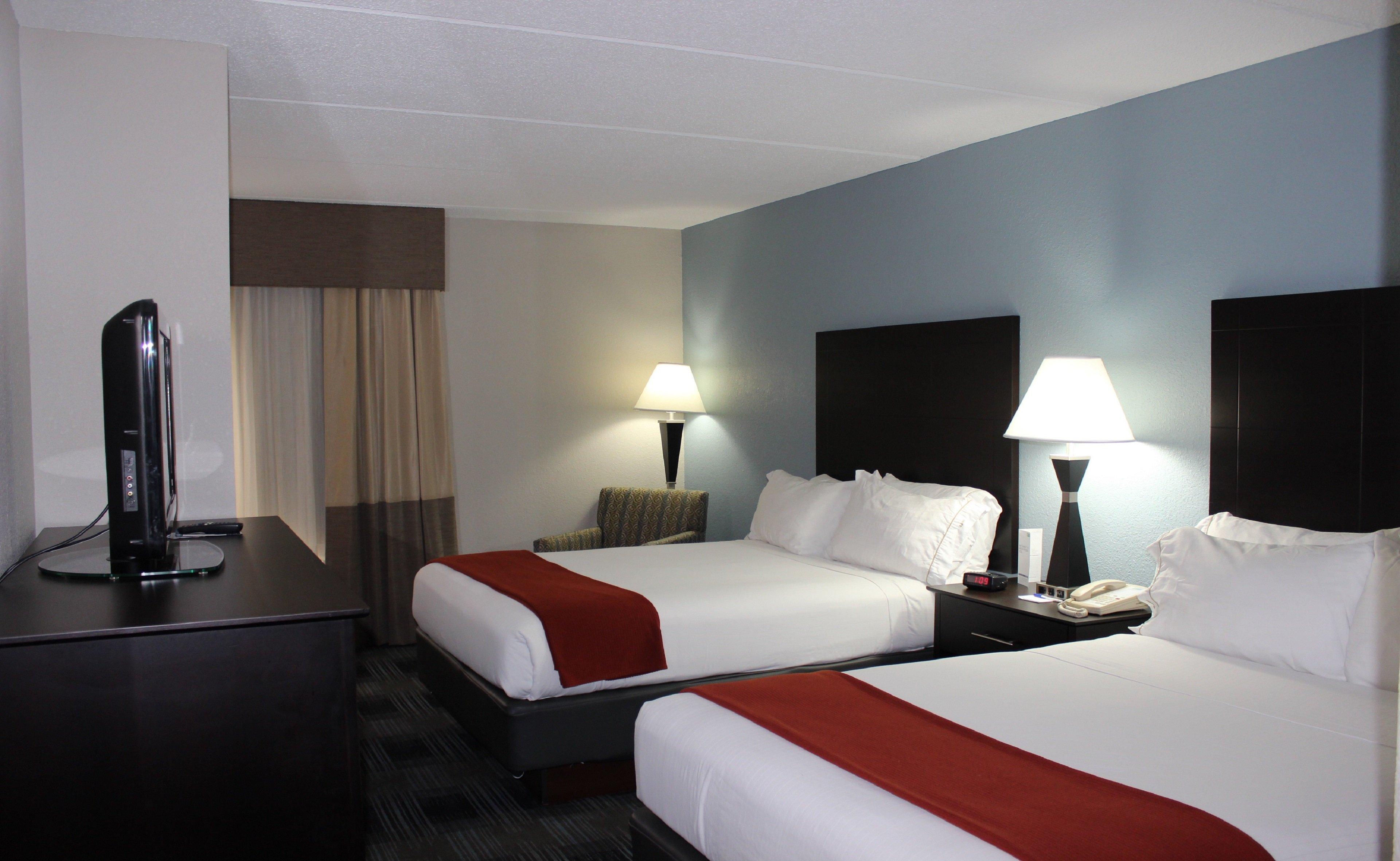 Holiday Inn Express Forsyth By Ihg Экстерьер фото