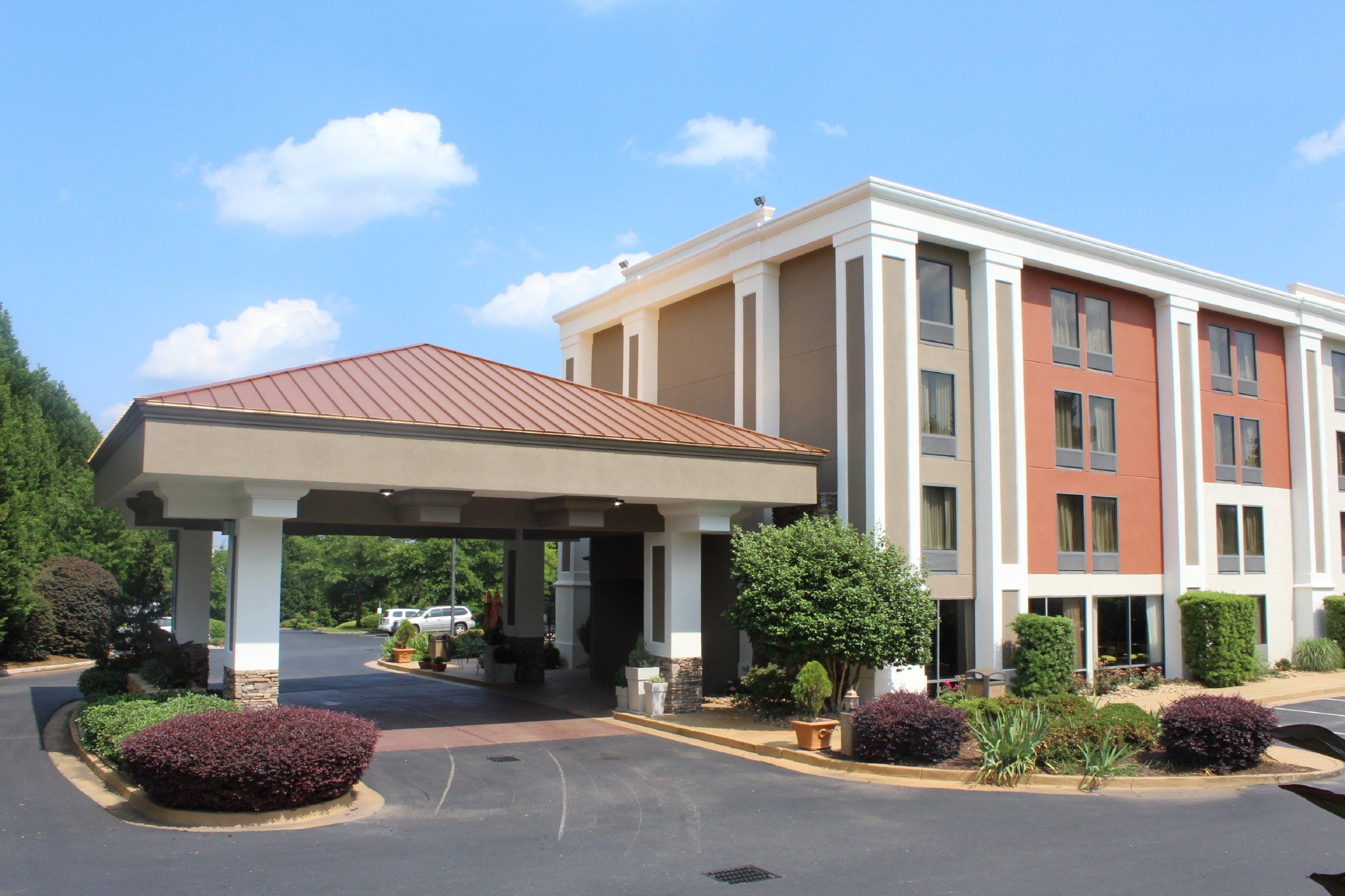 Holiday Inn Express Forsyth By Ihg Экстерьер фото